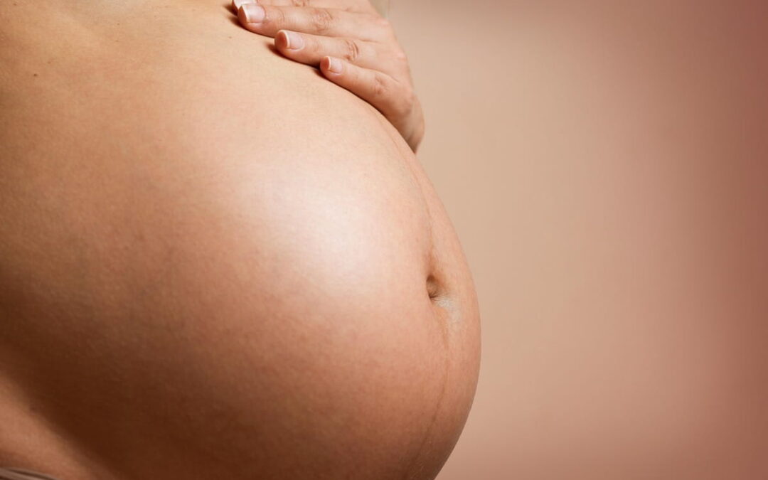 Is Chiropractic Care During Pregnancy Safe? Benefits & Risks Explained